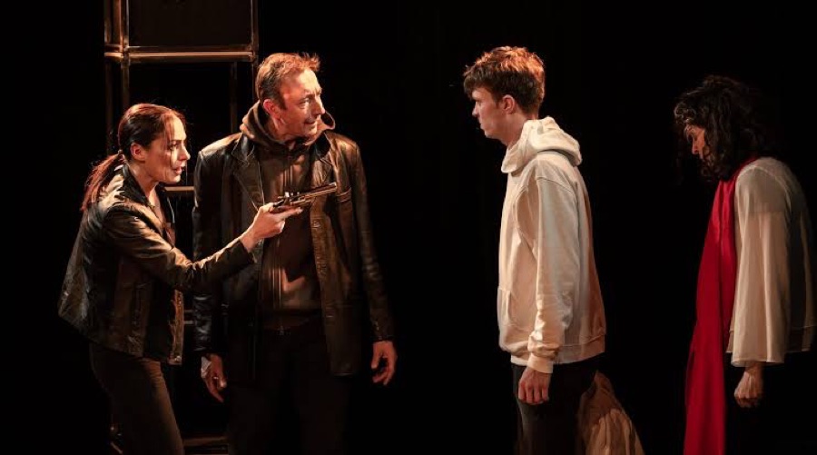 Simon Herlin dans Œdipe Story
